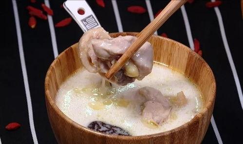 赤峰椰子鸡吃瓜,吃瓜群众的美食新宠